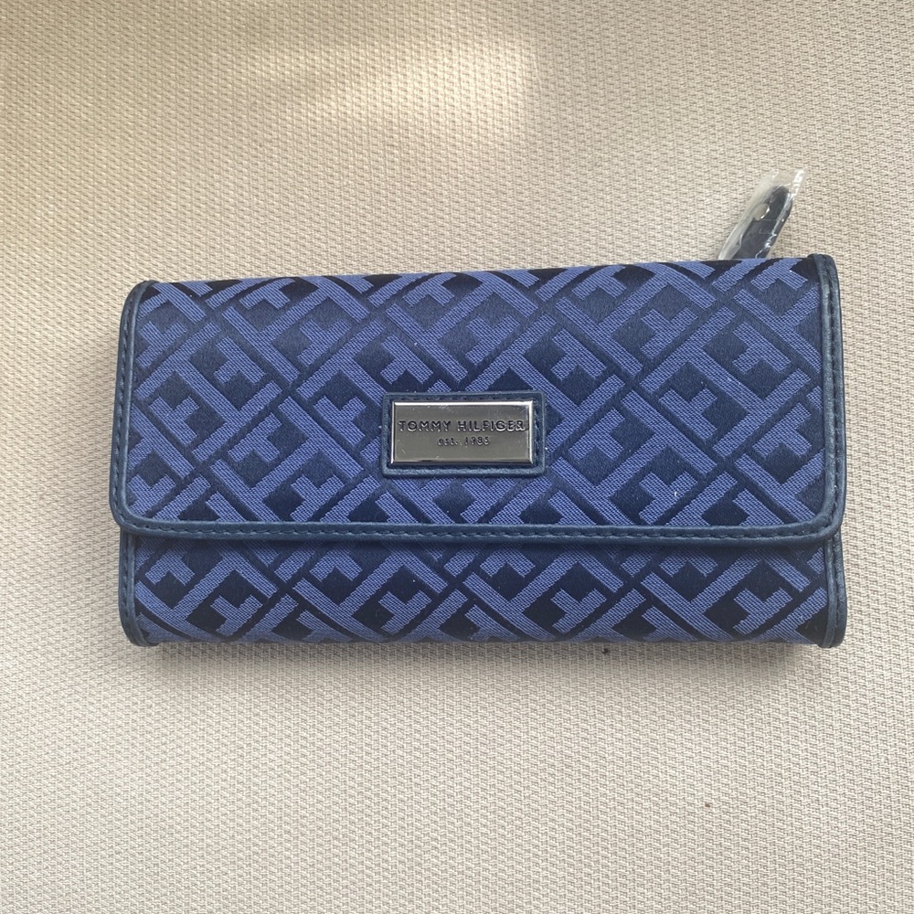 Tommy Hilfiger Blue Wallet
